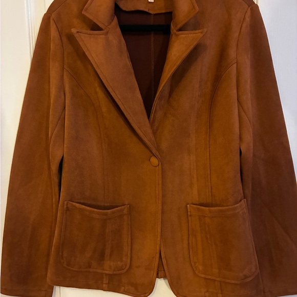 Solitaire Jackets & Blazers - Women's Brown Faux Suede Jacket